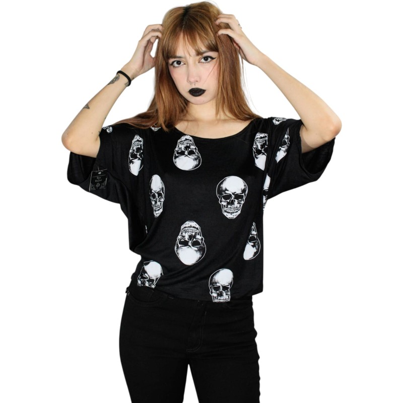 Blusa de Seguros Serie Craneo con Colmillos
